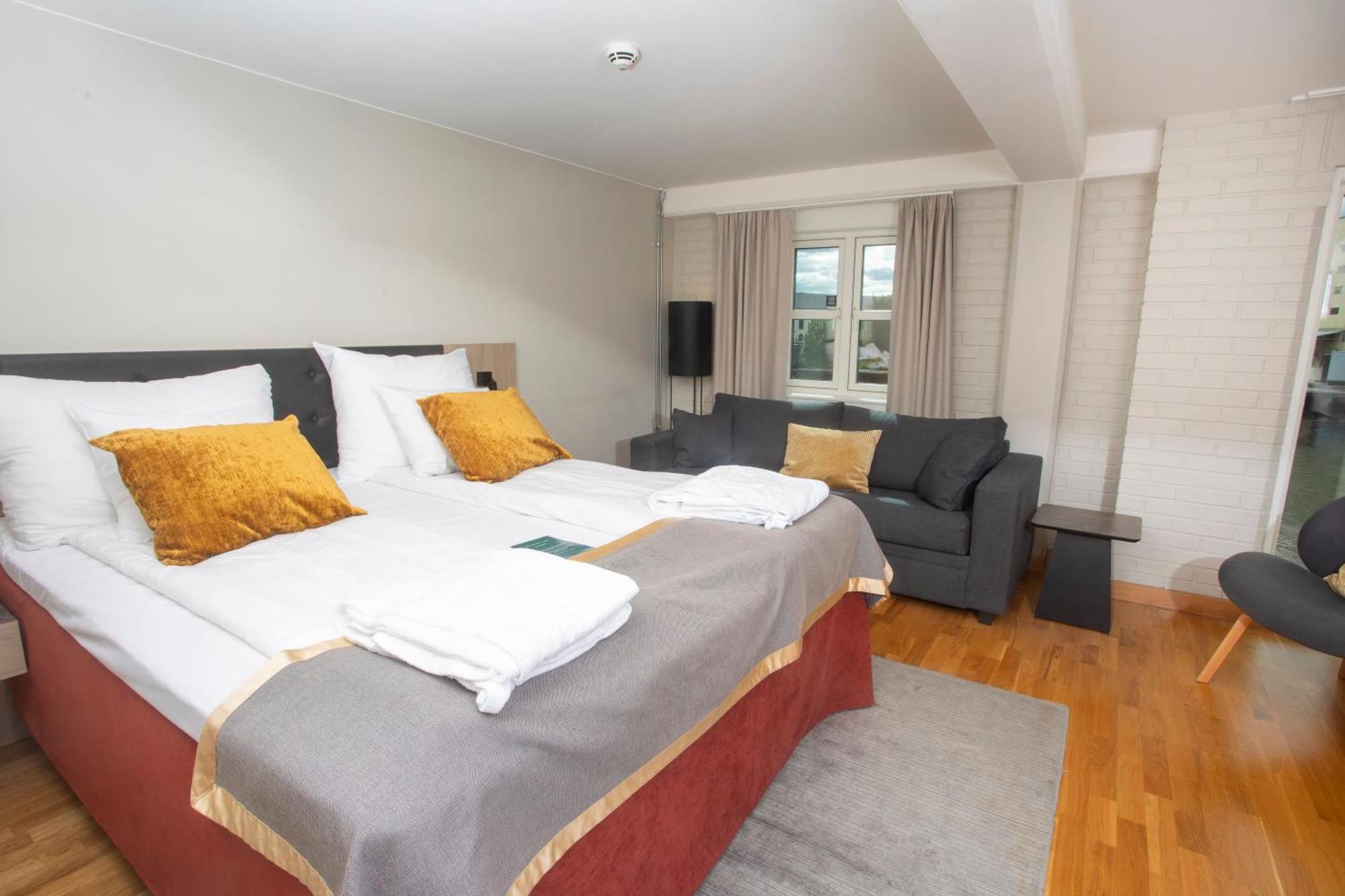 Home Hotel Bryggeparken Skien Ngoại thất bức ảnh