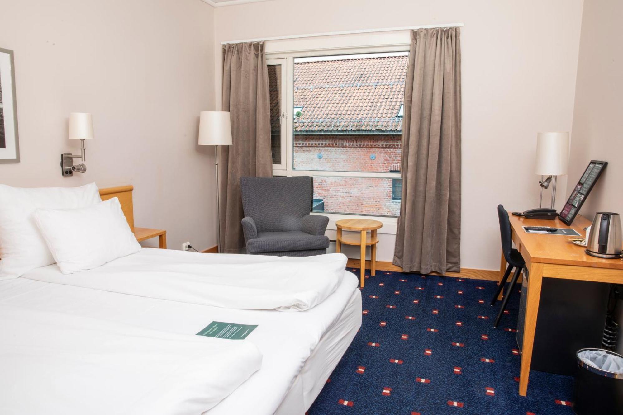 Home Hotel Bryggeparken Skien Ngoại thất bức ảnh